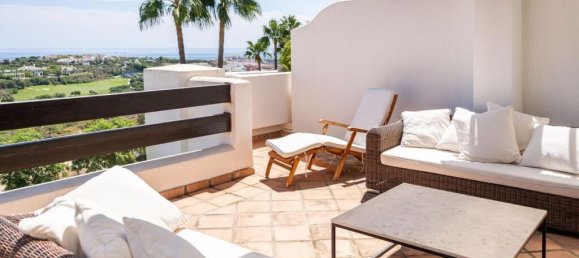 2 bedrooms Penthouse in Casares, Spain No. 186622 8