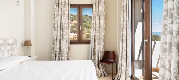 2 bedrooms Penthouse in Casares, Spain No. 186622 5