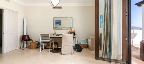 2 bedrooms Penthouse in Casares, Spain No. 186622 7