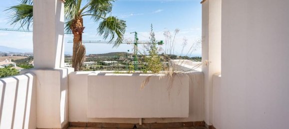 2 bedrooms Penthouse in Casares, Spain No. 186622 2