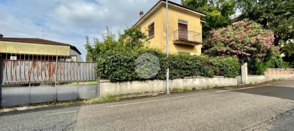 4 Schlafzimmer Villa in Orzinuovi, Italy, Nr. 365326 7