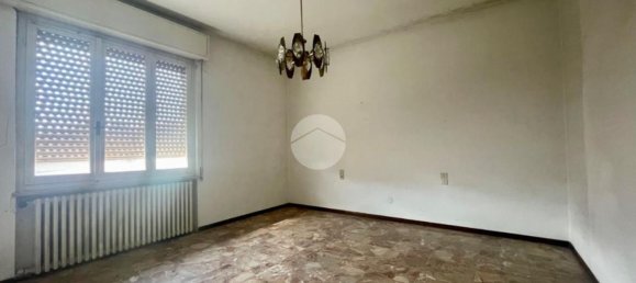 Villa de 4 dormitorios en Orzinuovi, Italy No. 365326 18