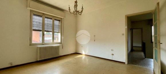 Villa de 4 dormitorios en Orzinuovi, Italy No. 365326 25