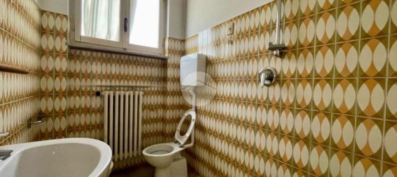 Villa de 4 dormitorios en Orzinuovi, Italy No. 365326 26