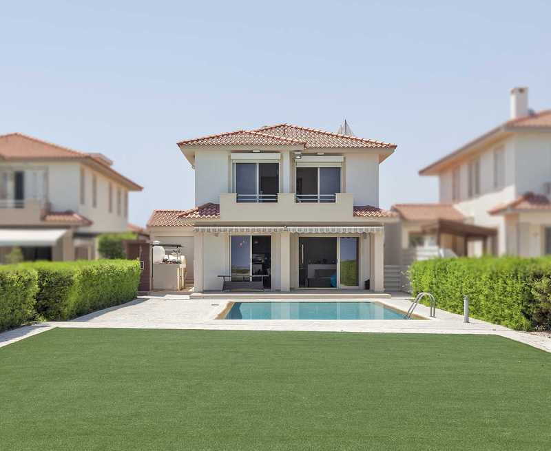 5 bedrooms House in Pervolia, Cyprus No. 10779