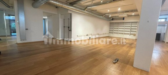 5-salle Bureau à Milan, Italy No. 248902 8