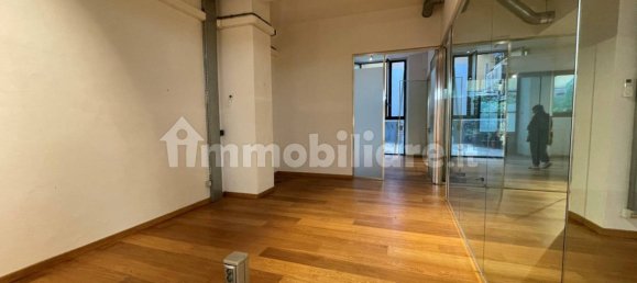 5-salle Bureau à Milan, Italy No. 248902 4