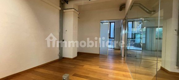 5-salle Bureau à Milan, Italy No. 248902 5