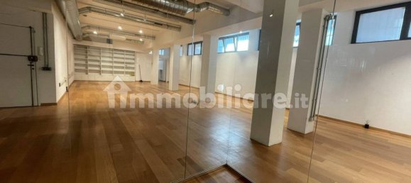 5-salle Bureau à Milan, Italy No. 248902 3