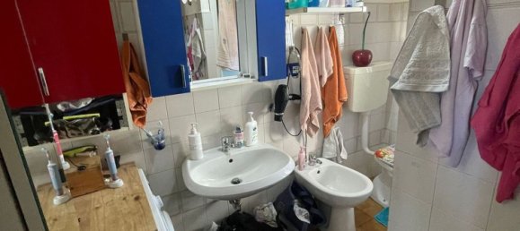 Apartamento de 3 dormitorios en La Spezia, Italy No. 343293 20