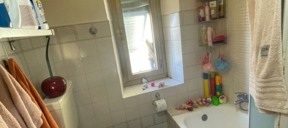 Apartamento de 3 dormitorios en La Spezia, Italy No. 343293 10