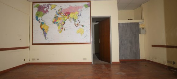 Склад с 5 комнатами в Катания, Италия № 105437 15