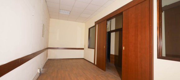 Almacén de 5 habitaciónes en Catania, Italy No. 105437 25