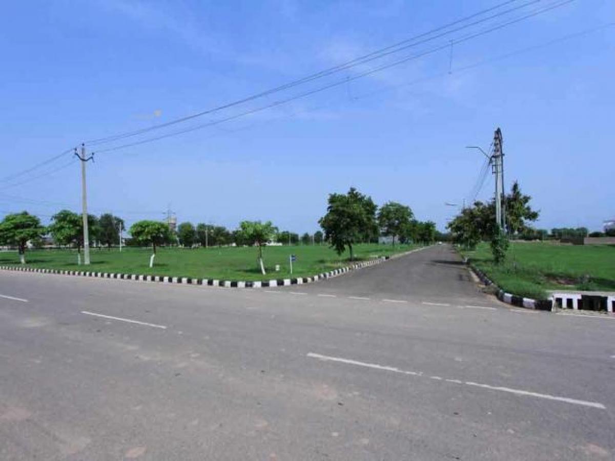  Land in Kolkata, India No. 33554