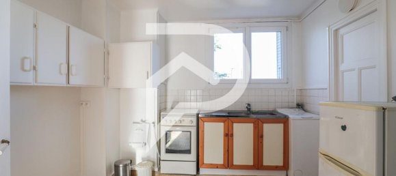 Apartamento de 3 dormitorios en Clamart, France No. 170480 5