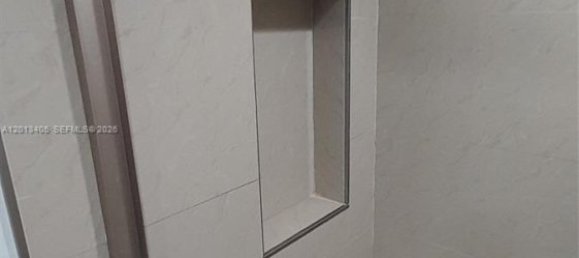 Propriedade comercial T2 em Miami, EUA N.º 614900 9