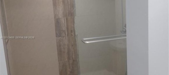 Propriedade comercial T2 em Miami, EUA N.º 614900 6