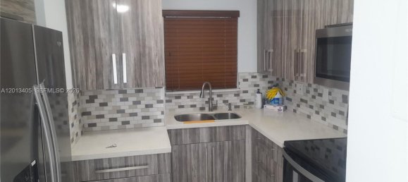Propriedade comercial T2 em Miami, EUA N.º 614900 2