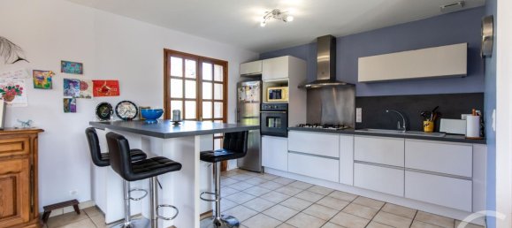 Casa de 3 dormitorios en Montmerle-sur-Saone, France No. 199411 5