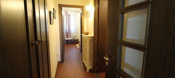 Studio in Buggiano, Italy No. 45949 5