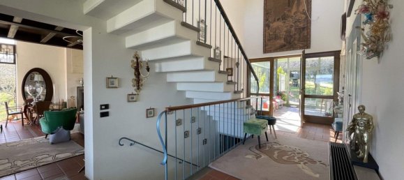 Studio in Buggiano, Italy No. 45949 49