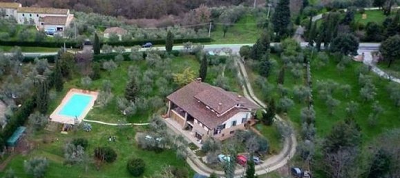 Studio in Buggiano, Italy No. 45949 33