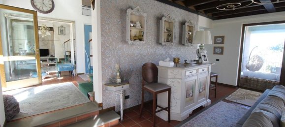 Studio in Buggiano, Italy No. 45949 41