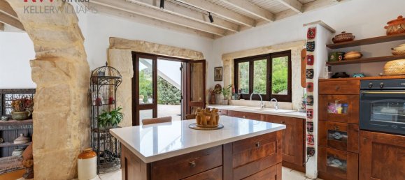 Villa de 4 dormitorios en Mosfiloti, Cyprus No. 26061 21