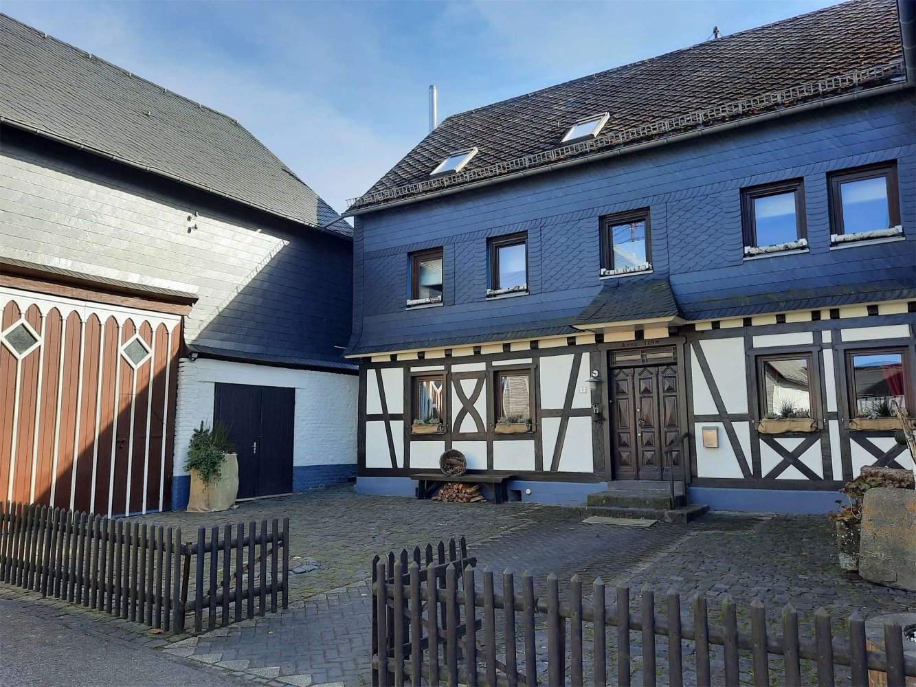 Casa de 5 dormitorios en Rhein-Hunsruck, Germany No. 166219
