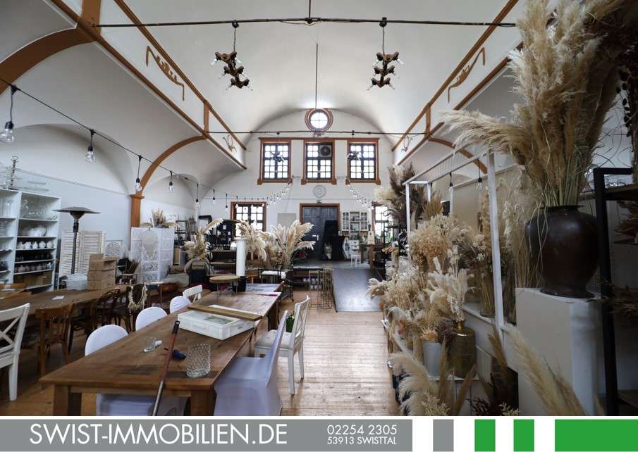 6 bedrooms Building in Rhein-Sieg, Germany No. 145909