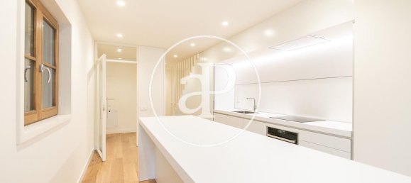 2 غرف نوم منزل ذو طابقين في Eixample, Spain رقم 127796 19