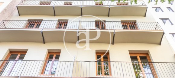 2 غرف نوم منزل ذو طابقين في Eixample, Spain رقم 127796 20