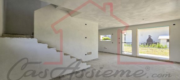 Villa de 4 habitaciónes en Loria, Italy No. 231233 3