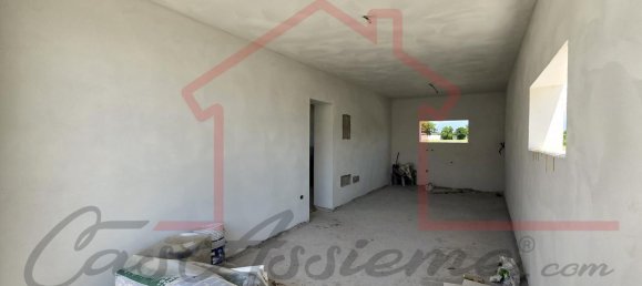 Villa de 4 habitaciónes en Loria, Italy No. 231233 8