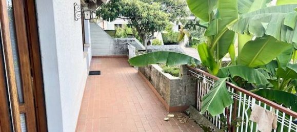 3 bedrooms Villa in Udine, Italy No. 321365 2