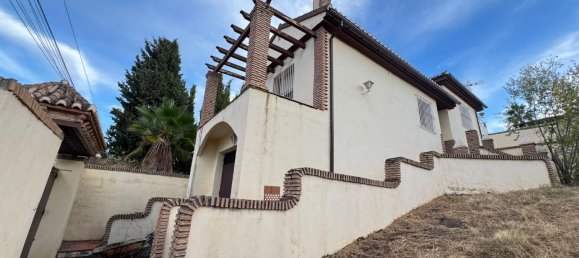 3 bedrooms House in Granada, Spain No. 177524 9