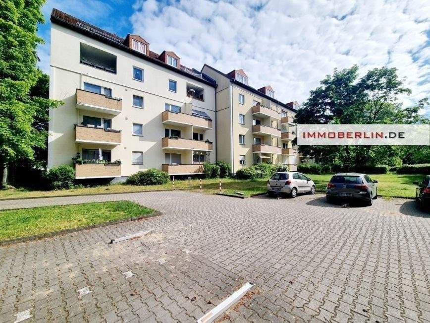 3 rooms Apartment in Staaken, Germany No. 372015