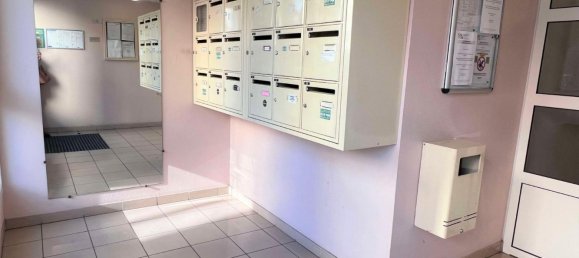 1 bedroom Apartment in Saint-Quentin, France No. 159814 13