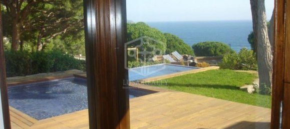 4 غرف نوم فيلا في Blanes, Spain رقم 7400 4