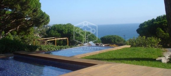 4 غرف نوم فيلا في Blanes, Spain رقم 7400 3