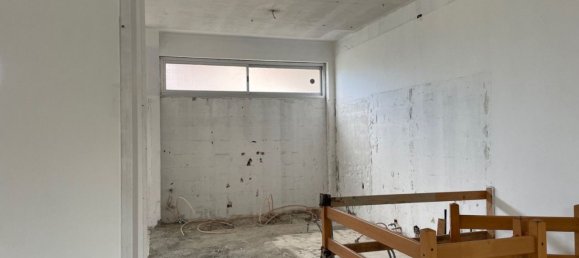 460m² Commercial property in Sassuolo, Italy No. 160931 5