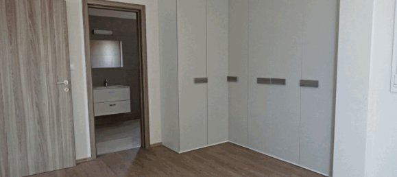 3 bedrooms Apartment in Limassol, Cyprus No. 12731 7