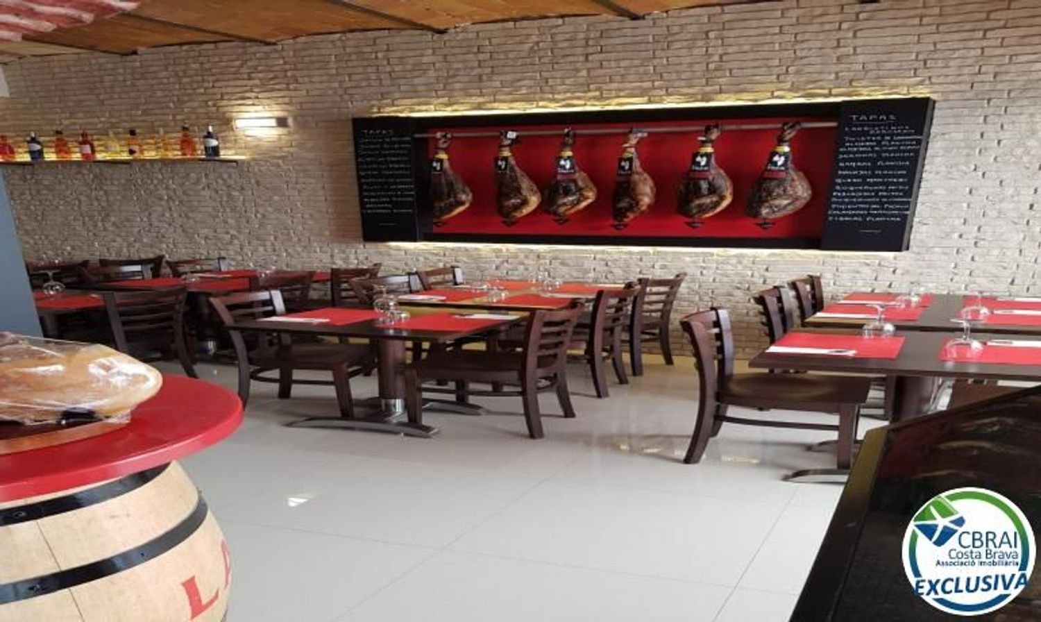 174m² Commercial property in Roses, Spain No. 111511