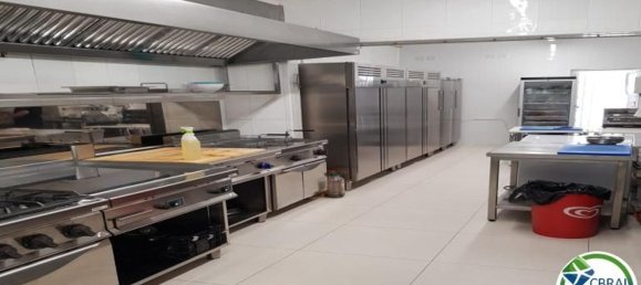 174m² Commercial property in Roses, Spain No. 111511 27