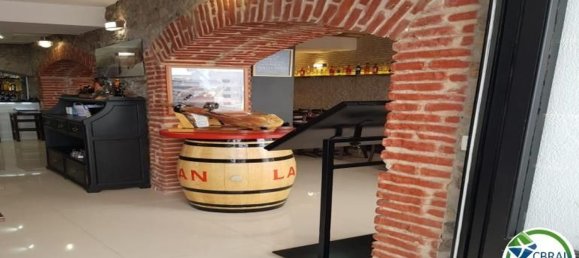 174m² Commercial property in Roses, Spain No. 111511 17