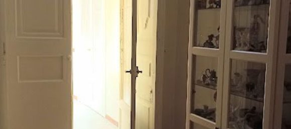 4-Zimmer Wohnung in Naples, Italy, Nr. 30331 92