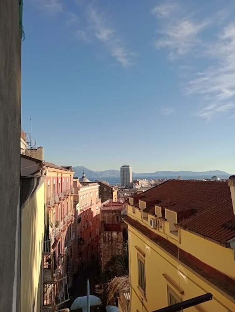 4-Zimmer Wohnung in Naples, Italy, Nr. 30331