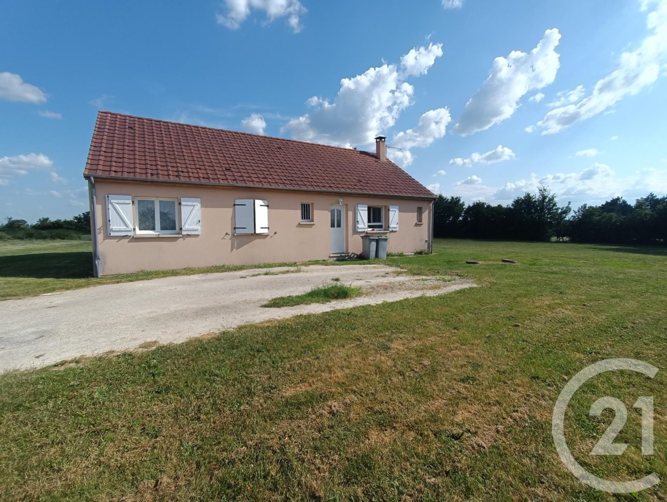 Дом с 3 спальнями в Сен-Шартье, Франция № 96929