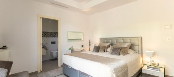 6 Schlafzimmer Haus in Alicante, Spain, Nr. 160806 46