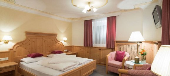 Gewerbliche Immobilie in Lucca, Italy 297m², Nr. 127755 6